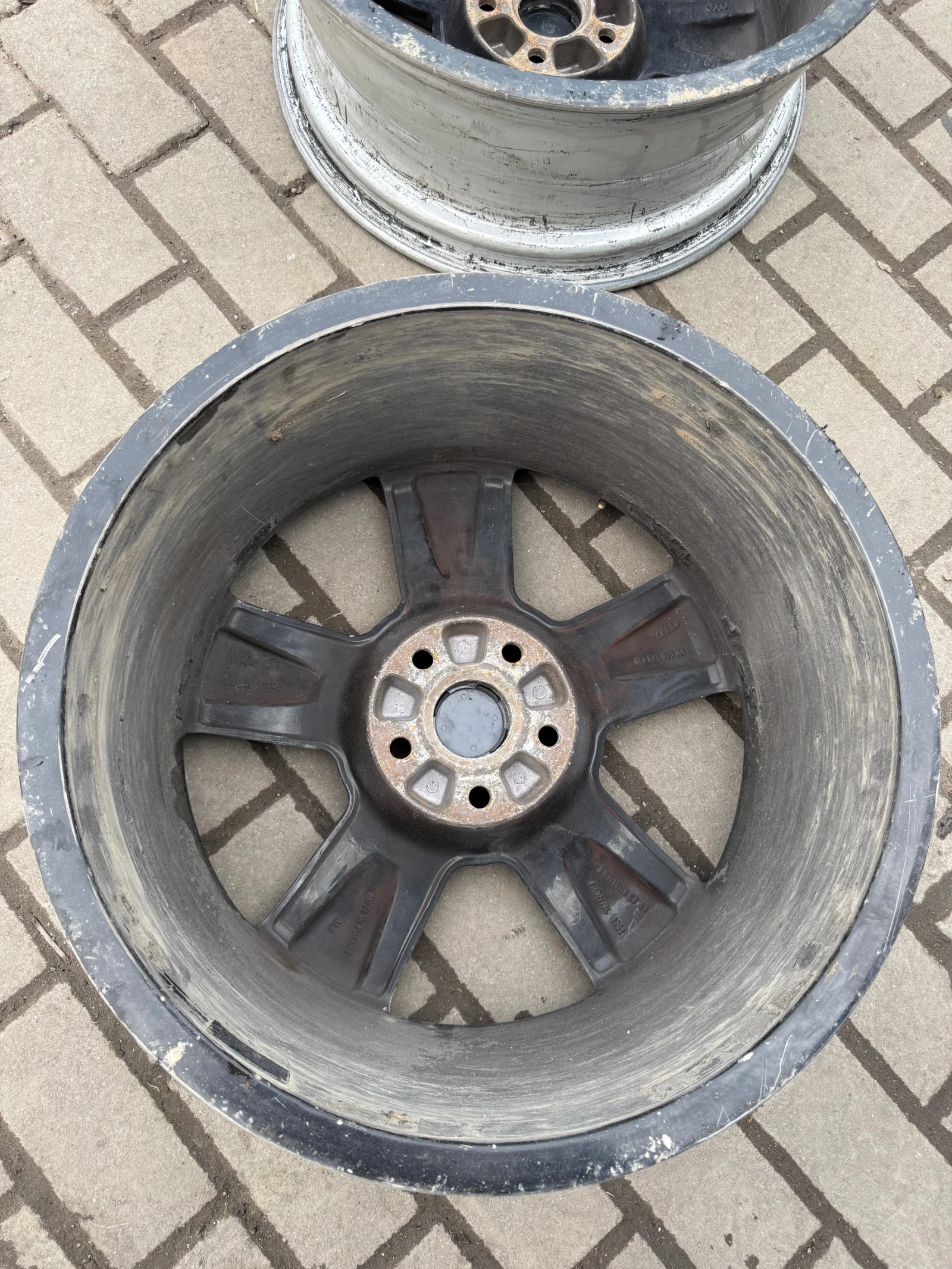���� � ������ 225/40R18 �� VW | Mobile.bg � ����������� 3