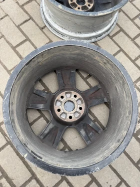 Гуми с джанти Други 225/40R18, снимка 3 - Гуми и джанти - 53572922