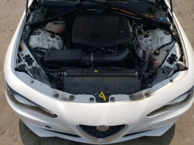 Alfa Romeo Giulia Ti Q4 280кс * Възможност за Лизинг* - 25000 лв. - 84437391 11