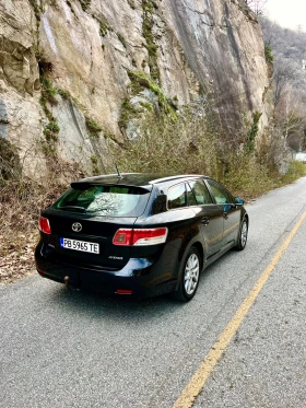 Toyota Avensis - 5850 € / 11441.61 лв. - 49451738 2