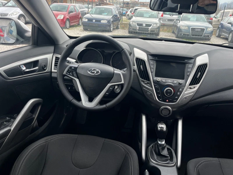 Hyundai Veloster  1.6 NAVI, снимка 12 - Автомобили и джипове - 44966129