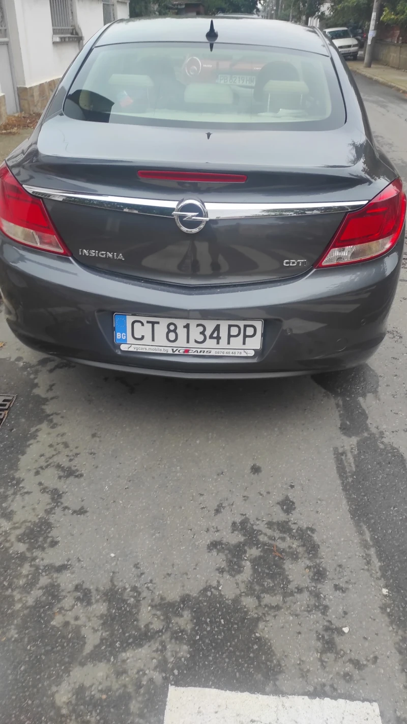 Opel Insignia, снимка 8 - Автомобили и джипове - 47831237