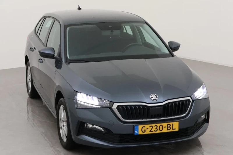 Skoda Scala, снимка 1 - Автомобили и джипове - 48075132