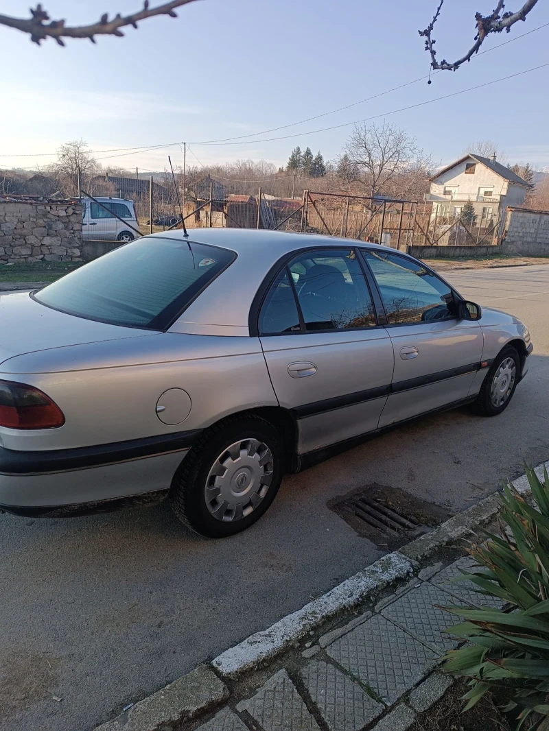 Opel Omega B, снимка 5 - Автомобили и джипове - 48489529