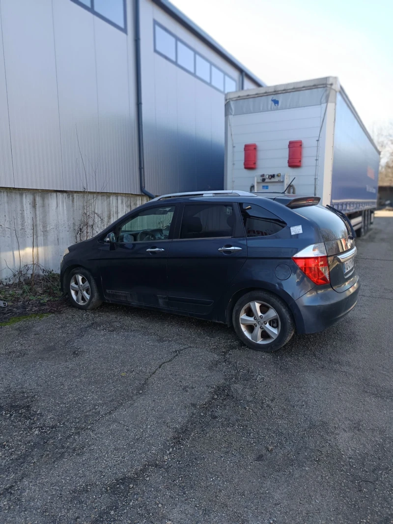 Honda Fr-v, снимка 3 - Автомобили и джипове - 49200643