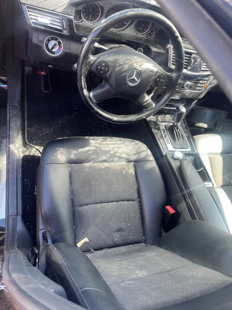 Mercedes-Benz E 220 163000 km, снимка 6 - Автомобили и джипове - 49714599