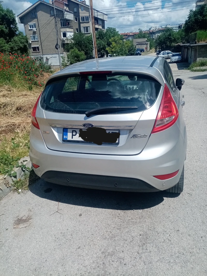 Ford Fiesta, снимка 2 - Автомобили и джипове - 51976063