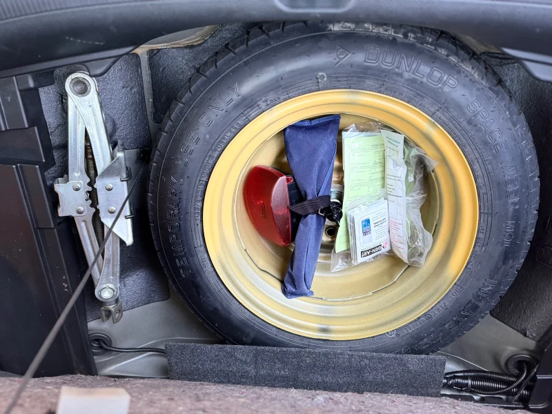 Honda Fr-v 6-места* 1.8 16V* Автоматик, снимка 17 - Автомобили и джипове - 51030070