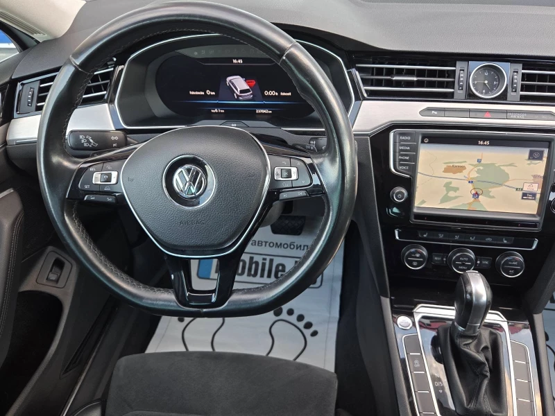 VW Passat 8 КОМБИ 2.0TDI/DIGITAL/HIGH-LINE, снимка 14 - Автомобили и джипове - 52122873