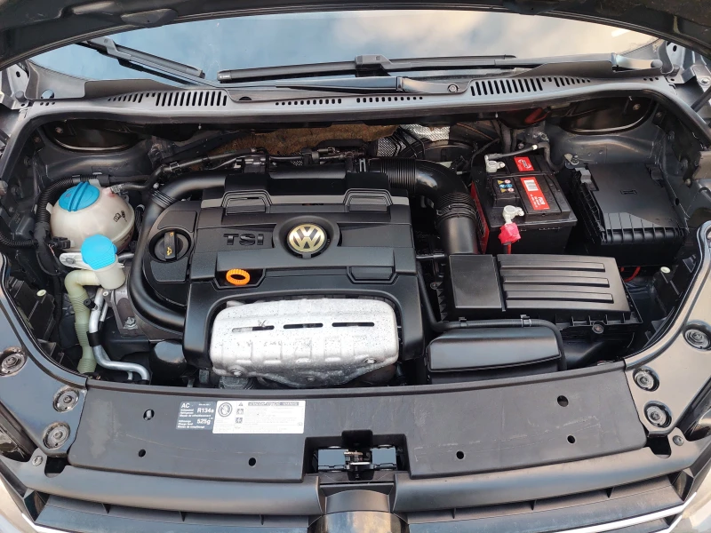 VW Touran 1, 4i 140ps 6ск 7места, снимка 15 - Автомобили и джипове - 52374596