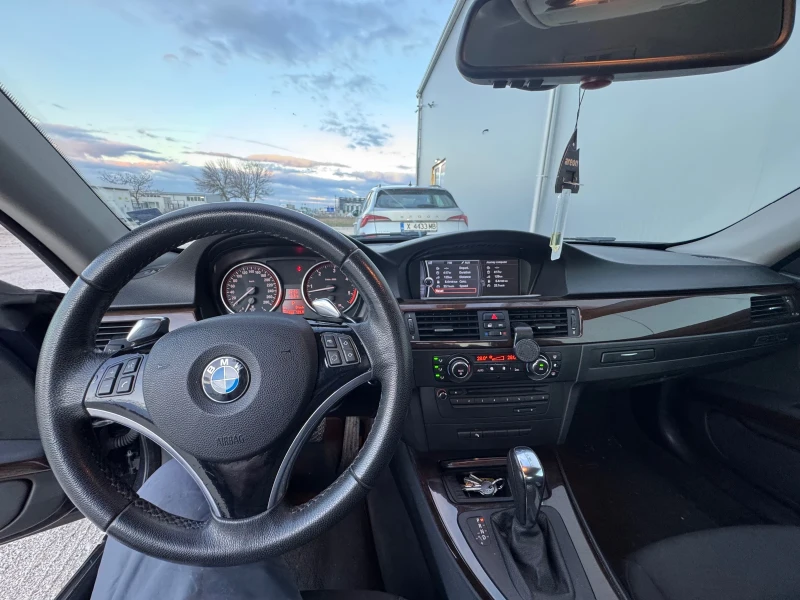 BMW 330, снимка 6 - Автомобили и джипове - 53134847