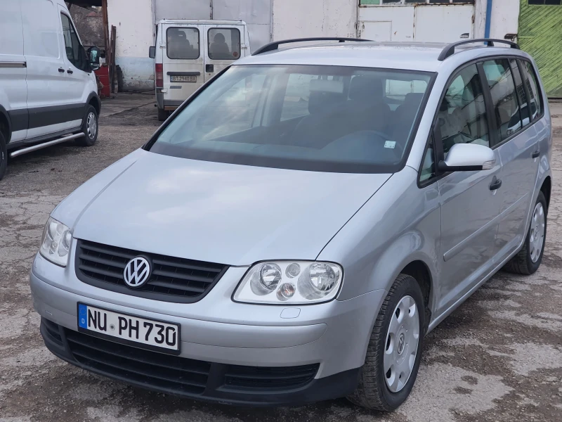 VW Touran 1.9-TDI , снимка 2 - Автомобили и джипове - 53266100