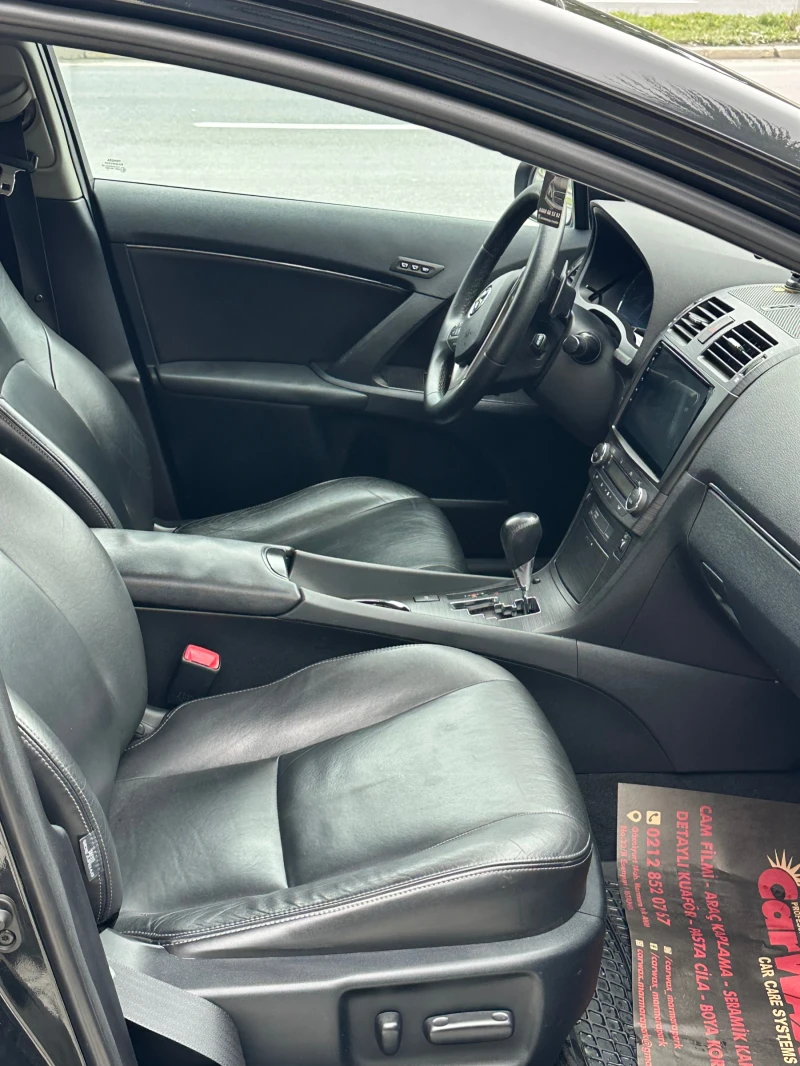 Toyota Avensis, снимка 14 - Автомобили и джипове - 53334907