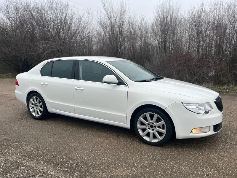 Skoda Superb 1.9 TDI, снимка 2 - Автомобили и джипове - 53467126