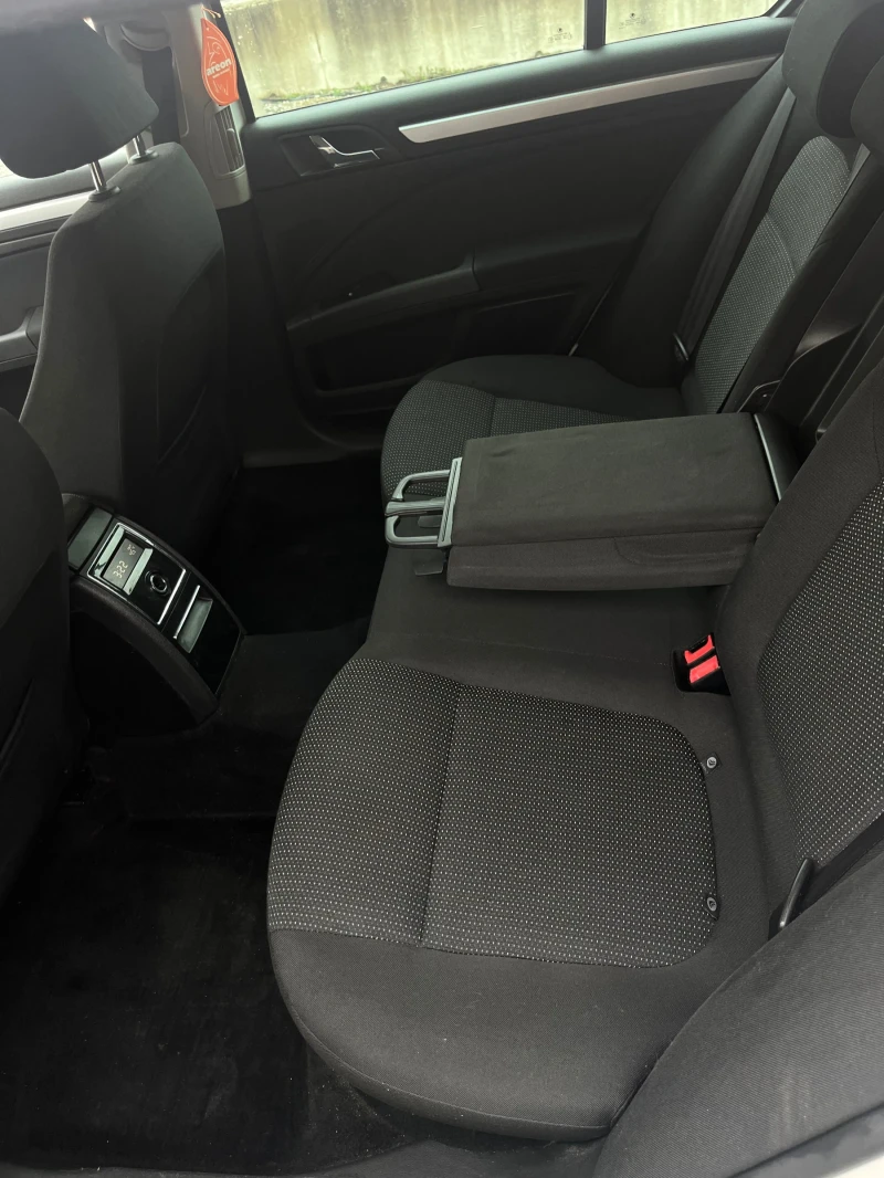 Skoda Superb 1.9 TDI, снимка 12 - Автомобили и джипове - 53467126