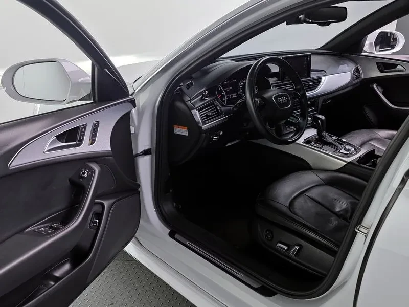 Audi A6 2.0 TDI, снимка 11 - Автомобили и джипове - 53685964