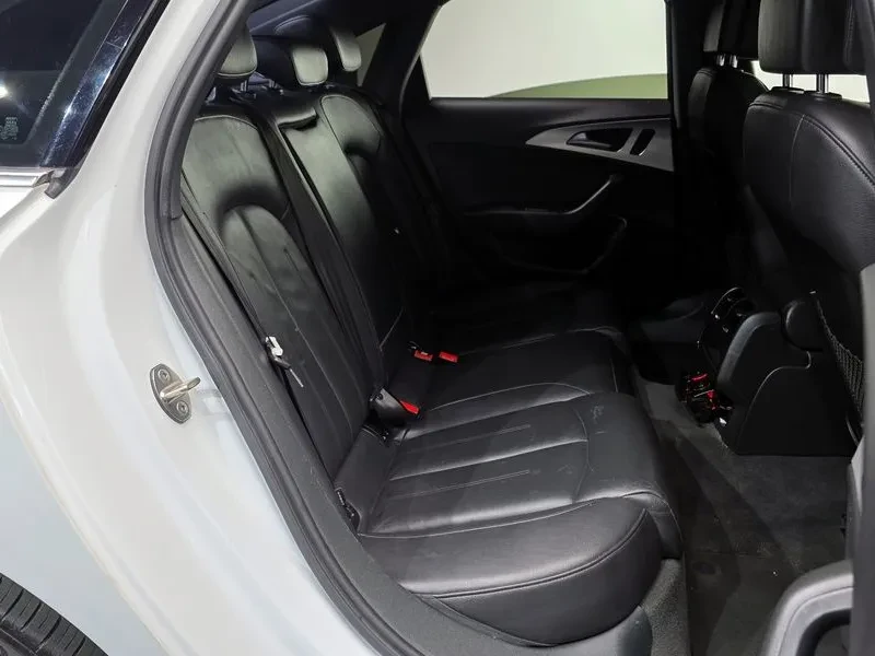 Audi A6 2.0 TDI, снимка 12 - Автомобили и джипове - 53685964