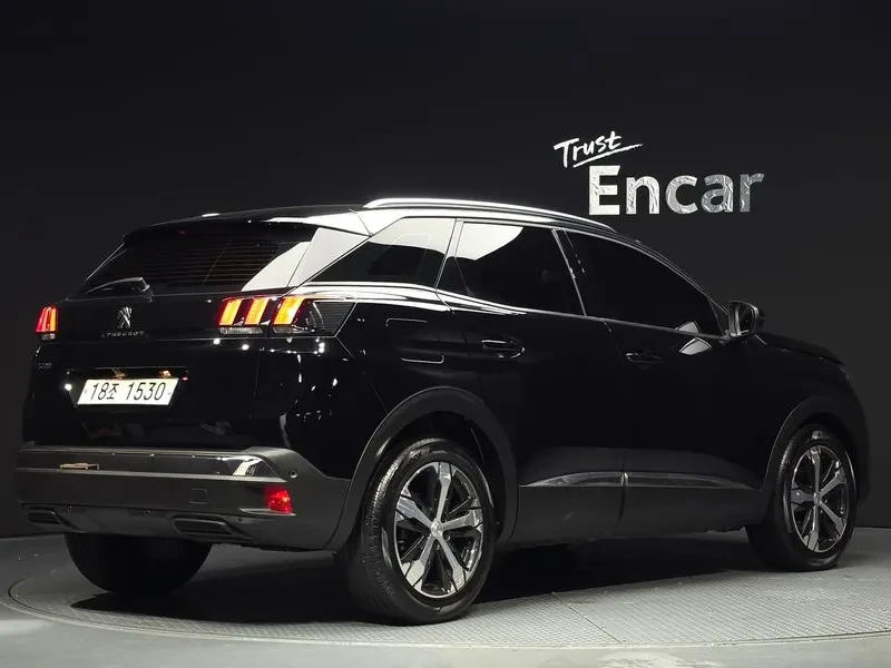 Peugeot 3008 1.6 BlueHDI, снимка 2 - Автомобили и джипове - 54298786