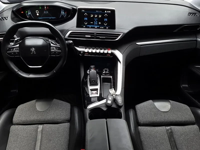 Peugeot 3008 1.6 BlueHDI, снимка 7 - Автомобили и джипове - 54298786