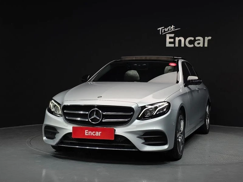 Mercedes-Benz E 300 E300 AMG Line| 245к.с., снимка 3 - Автомобили и джипове - 56116098
