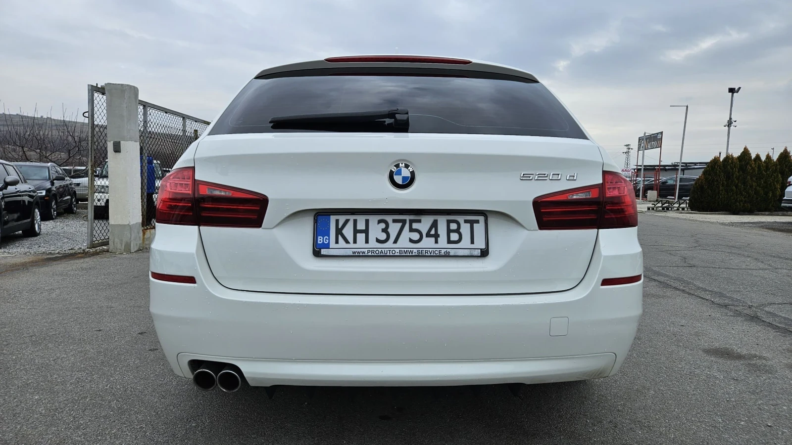 BMW 520  - изображение 8