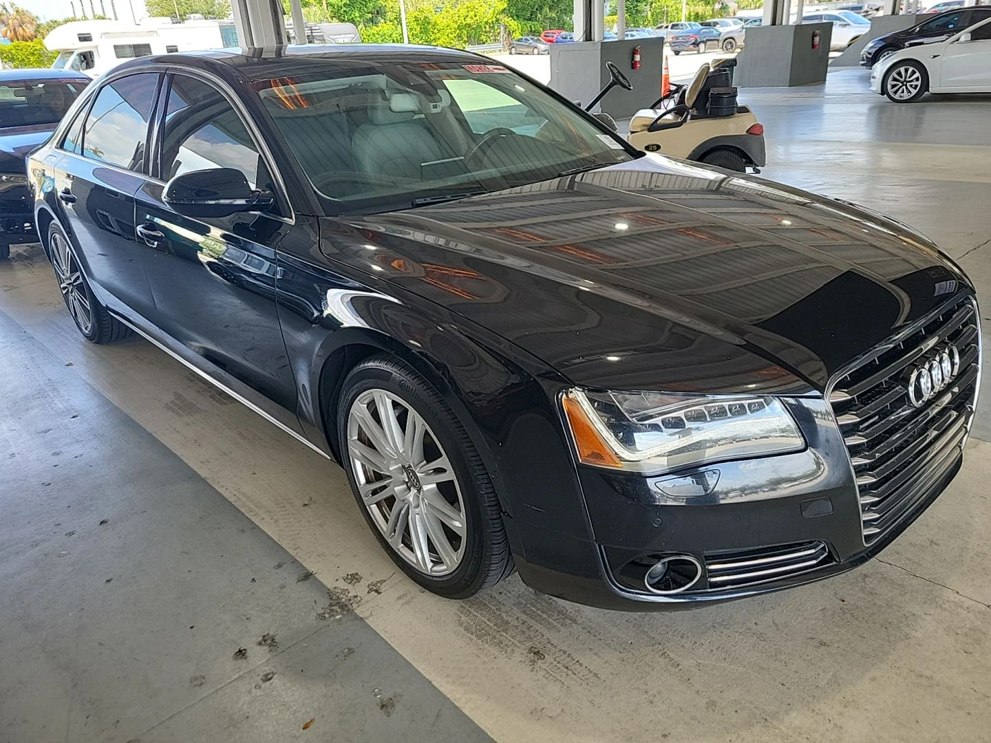 Audi A8 LONG* BOSE* DISTRONIK* МАСАЖ* ОБДУХ* ЩОРИ* FULL LE - изображение 2
