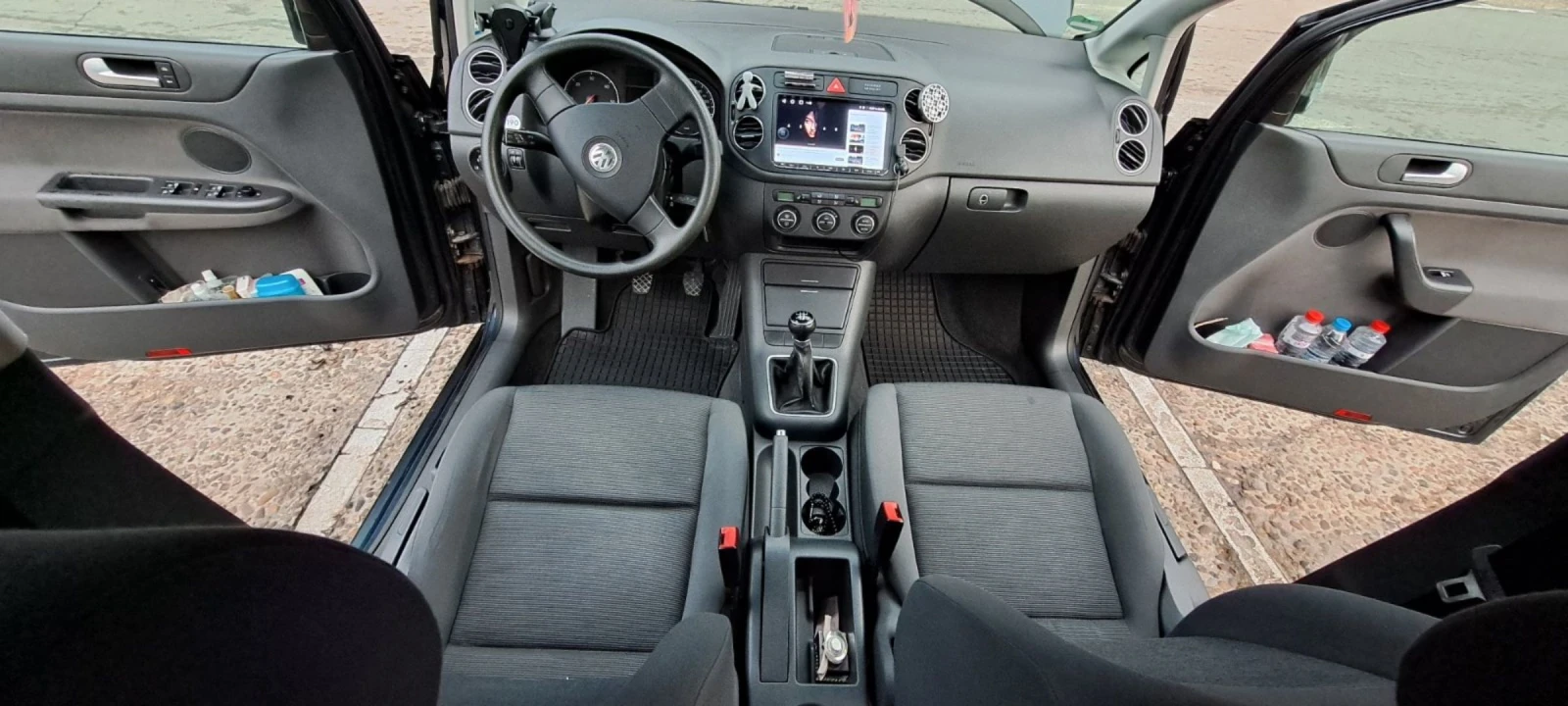 VW Golf Plus 1.9 TDI 105к.с. - изображение 10