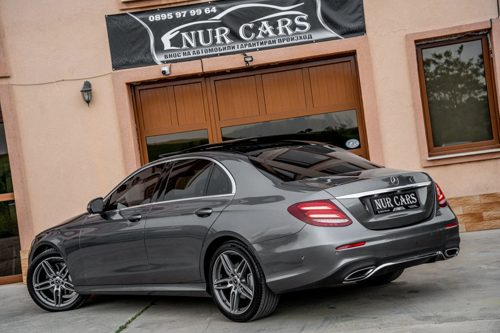 Mercedes-Benz E 220 AMG/9G-TRONIC/DISTRONIC/PANORAMA/360CAMERA/DIGITAL - изображение 3