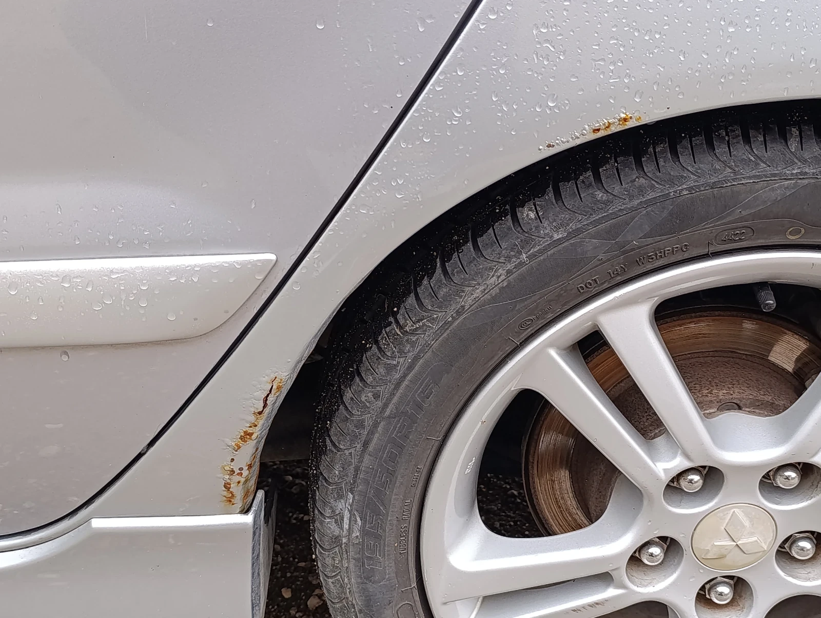 Mitsubishi Lancer 1.6 - изображение 9