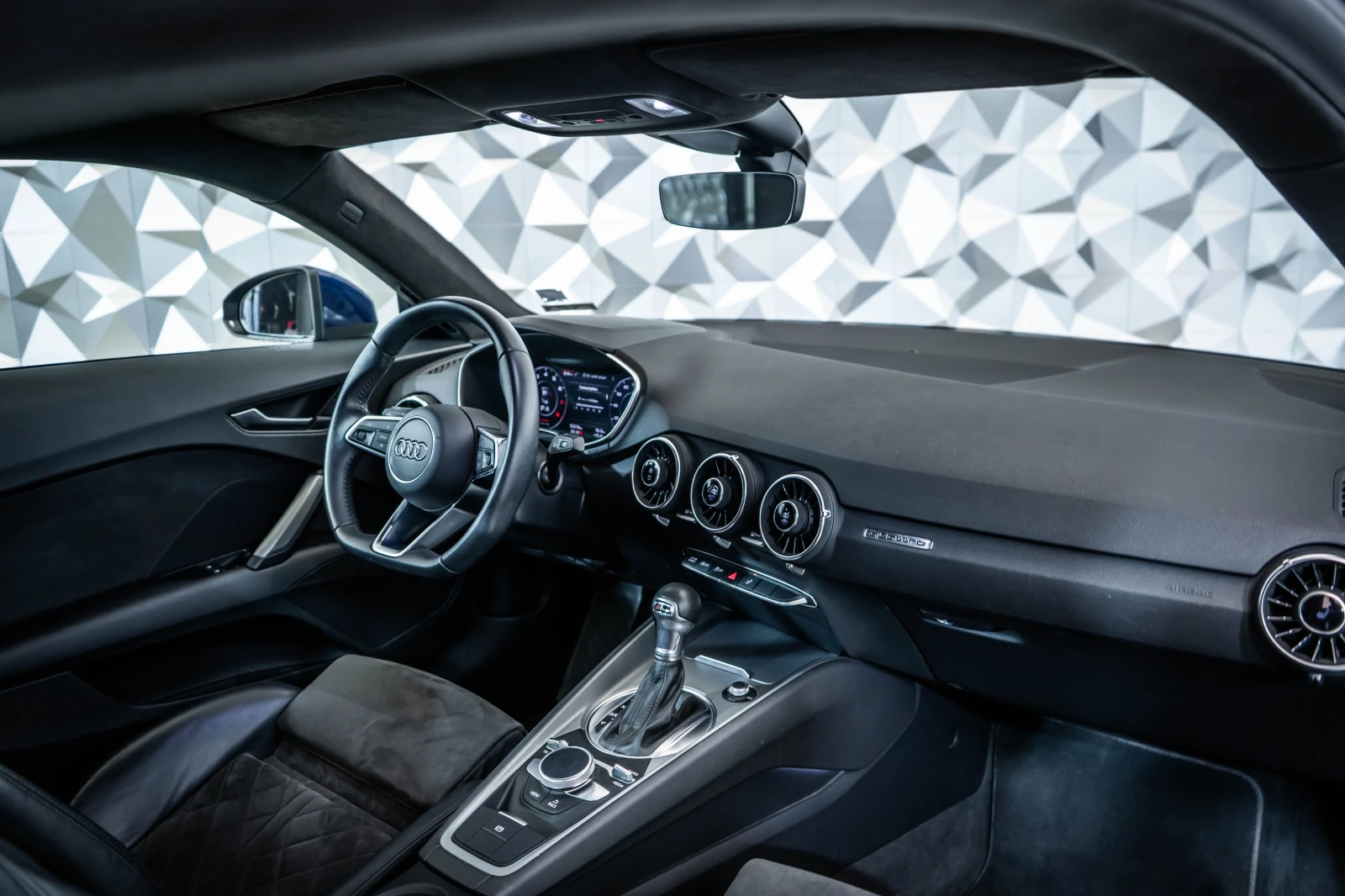 Audi Tt 2.0 TFSI Quattro - изображение 10