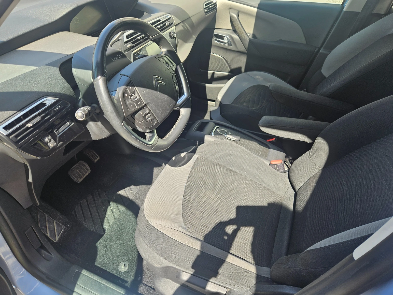 Citroen Grand C4 Picasso 1.6HDI | Mobile.bg � ����������� 11