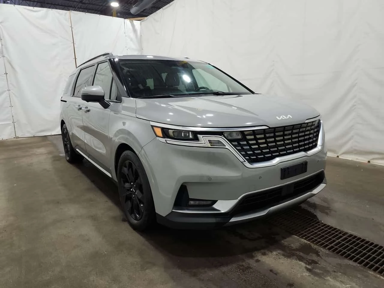 Kia Carnival * SX * 7-МЕСТНА* * ПАНОРАМА*  - изображение 2