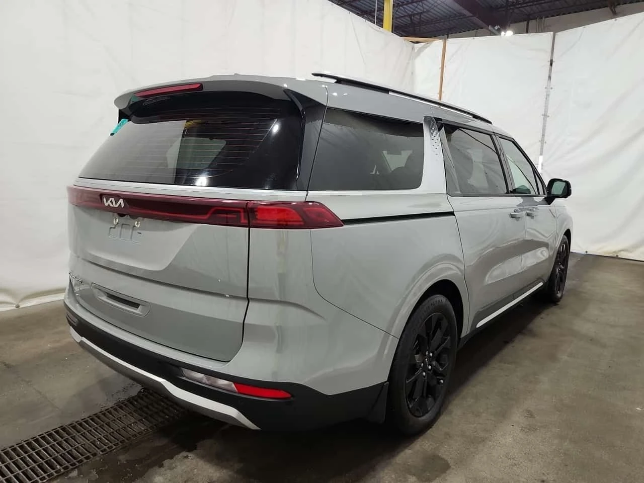 Kia Carnival * SX * 7-МЕСТНА* * ПАНОРАМА*  - изображение 3