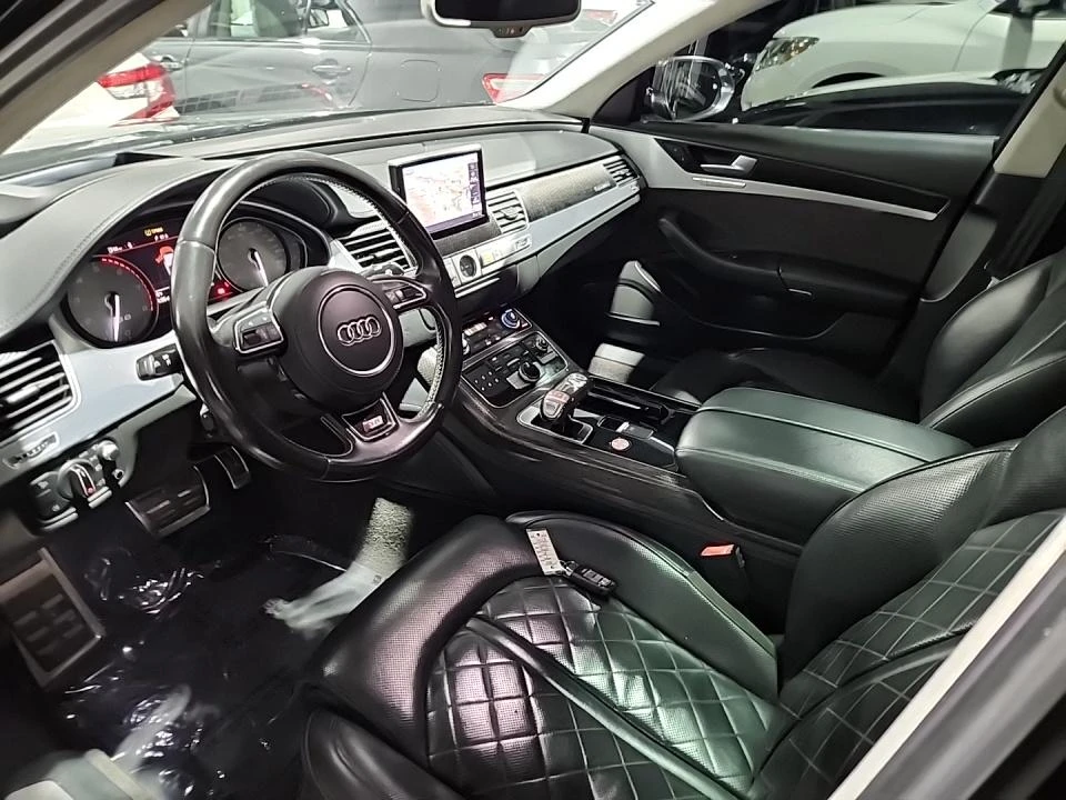 Audi S8, снимка 9 - Автомобили и джипове - 53890436