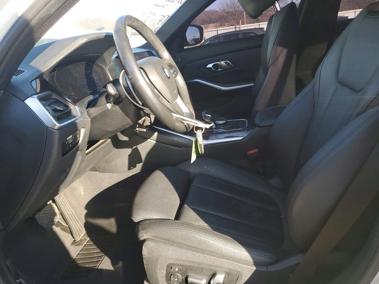 BMW 330 RWD| ADAPTIVE LED| KAMЕРА| ПОДГРЕВ| KEYLESS, снимка 7 - Автомобили и джипове - 54085350