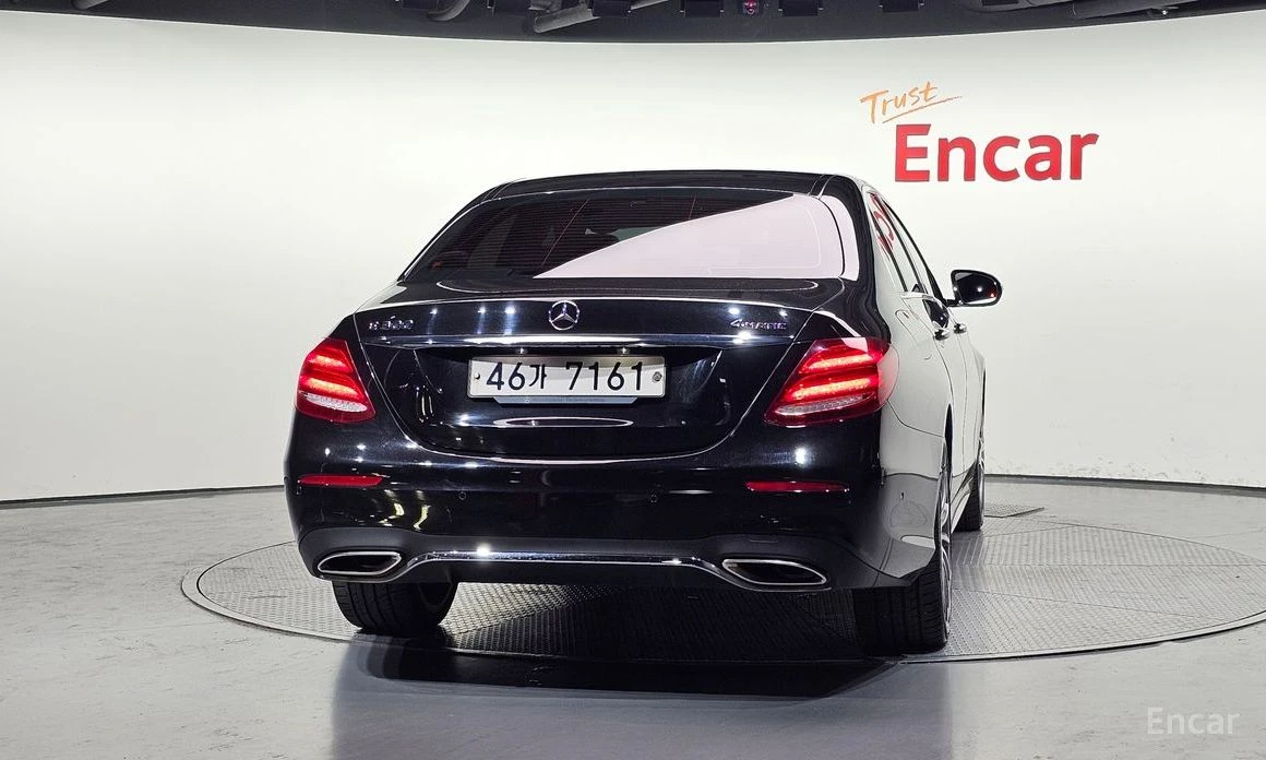 Mercedes-Benz E 300 4MATIC* BURMESTER* CARBON* HEAD-UP* 360 ������ | Mobile.bg � ����������� 3