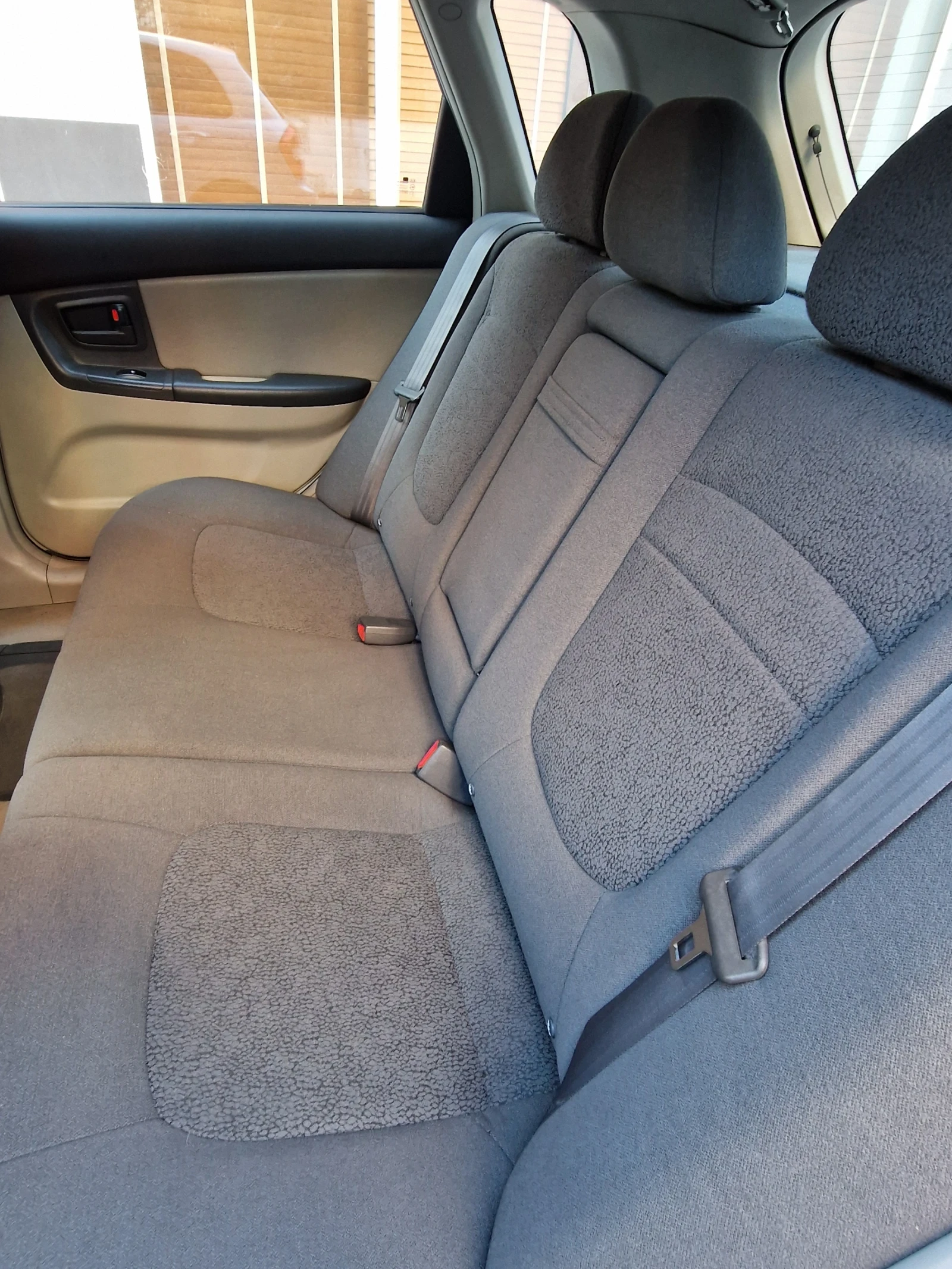 Kia Cerato, снимка 8 - Автомобили и джипове - 54335034