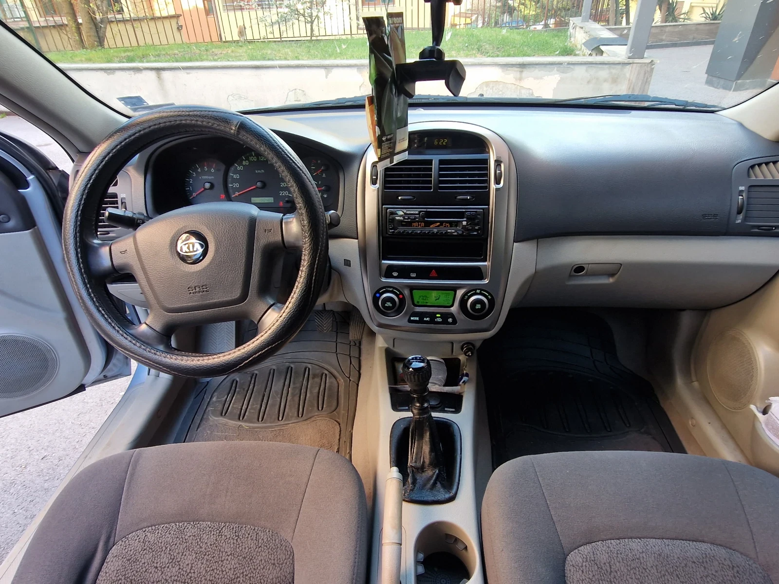 Kia Cerato, снимка 6 - Автомобили и джипове - 54335034