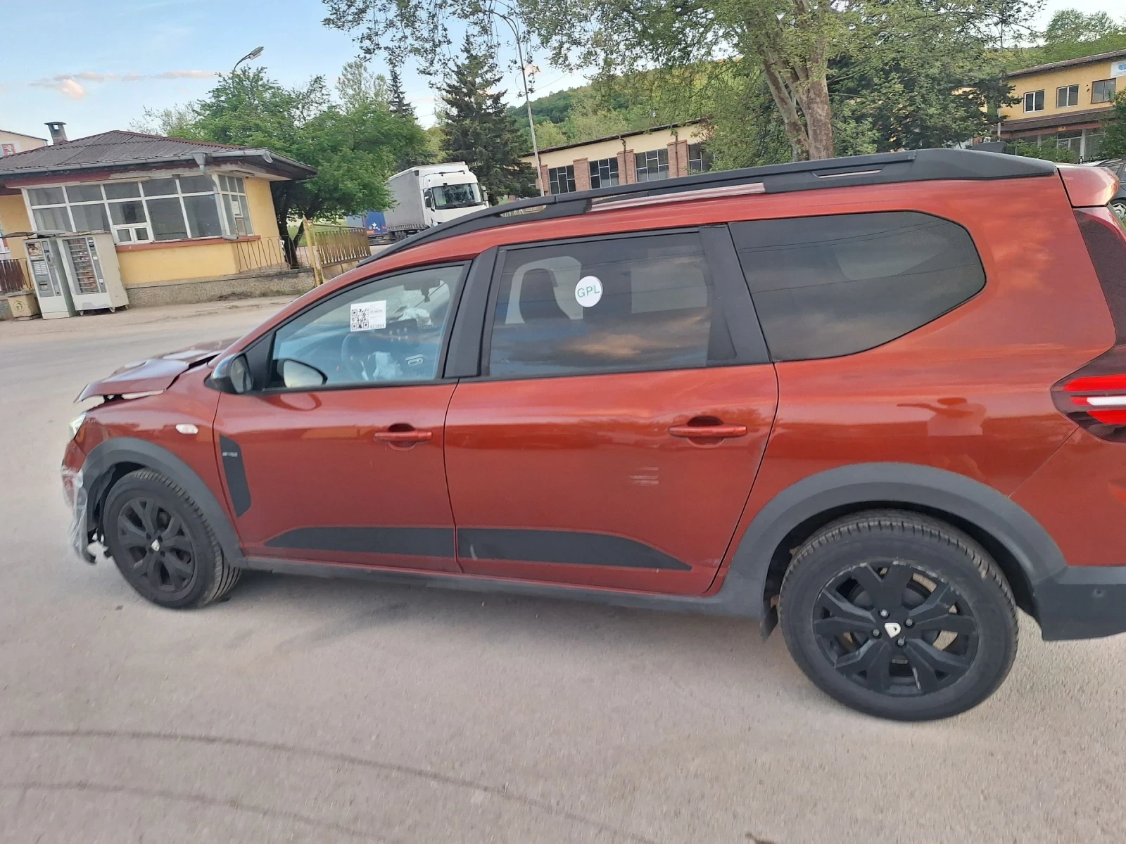 Dacia Jogger 1.0ECO-GPL, снимка 2 - Автомобили и джипове - 54582481