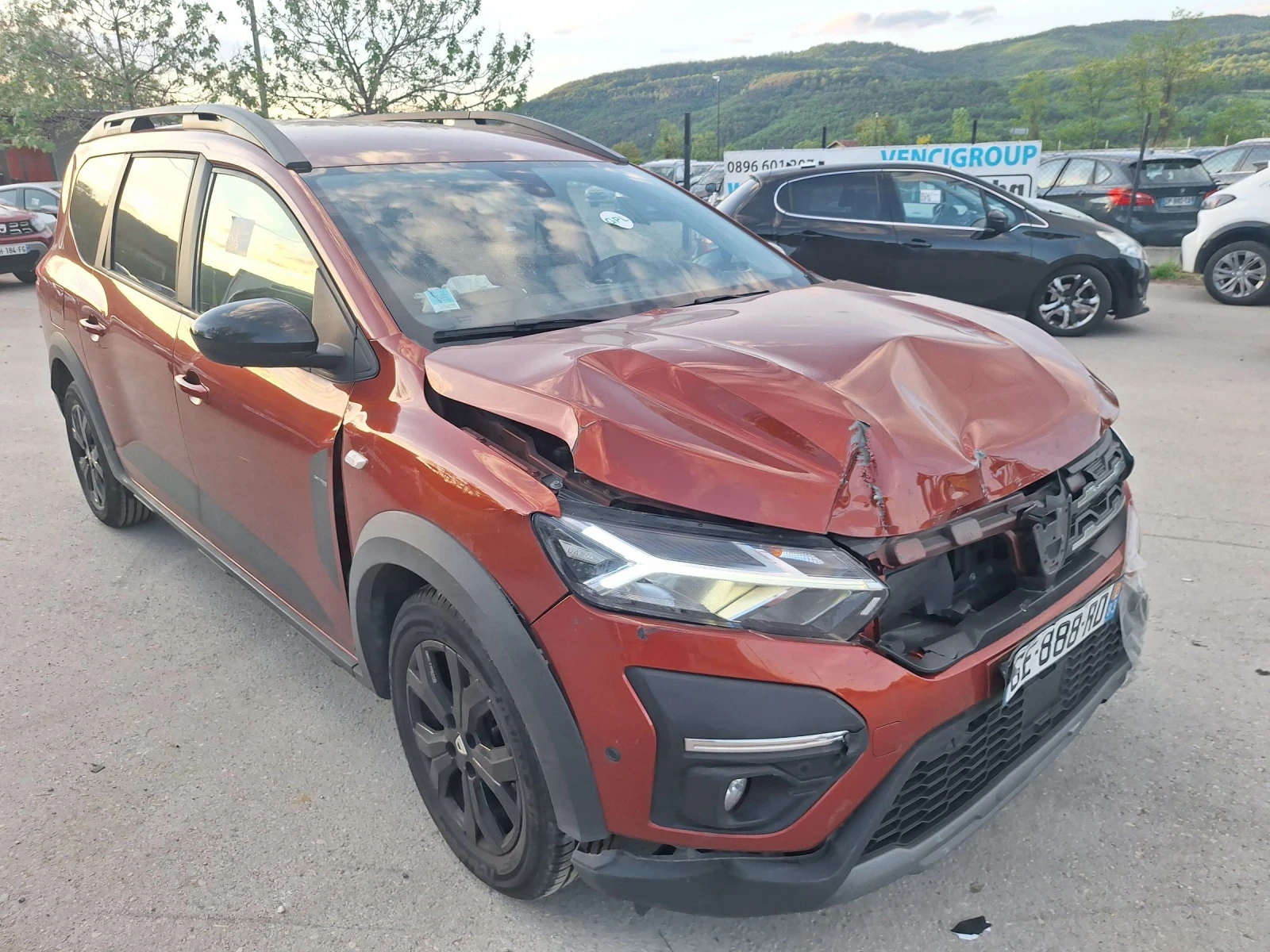 Dacia Jogger 1.0ECO-GPL, снимка 7 - Автомобили и джипове - 54582481