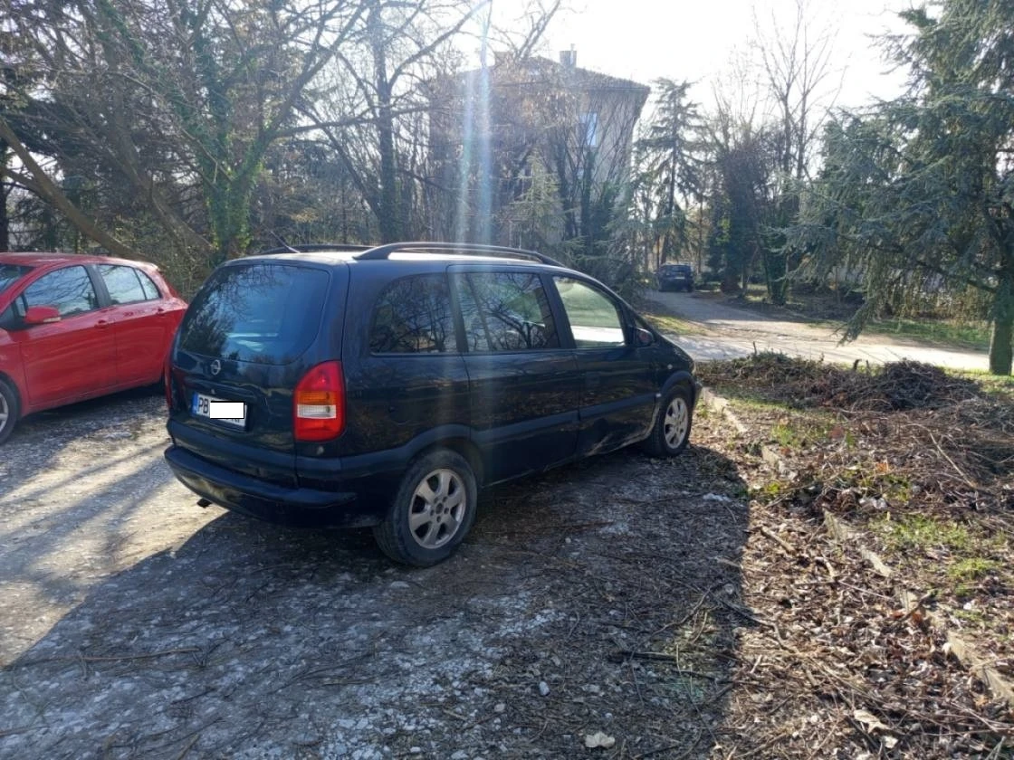 Opel Zafira A 2.2 dti