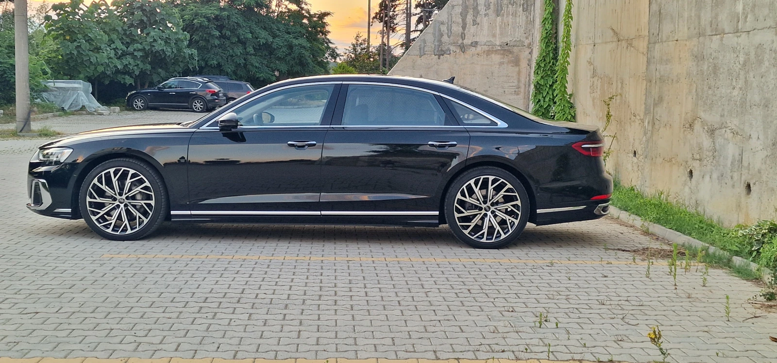 Audi A8 L Exclusive, снимка 4 - Автомобили и джипове - 55054758