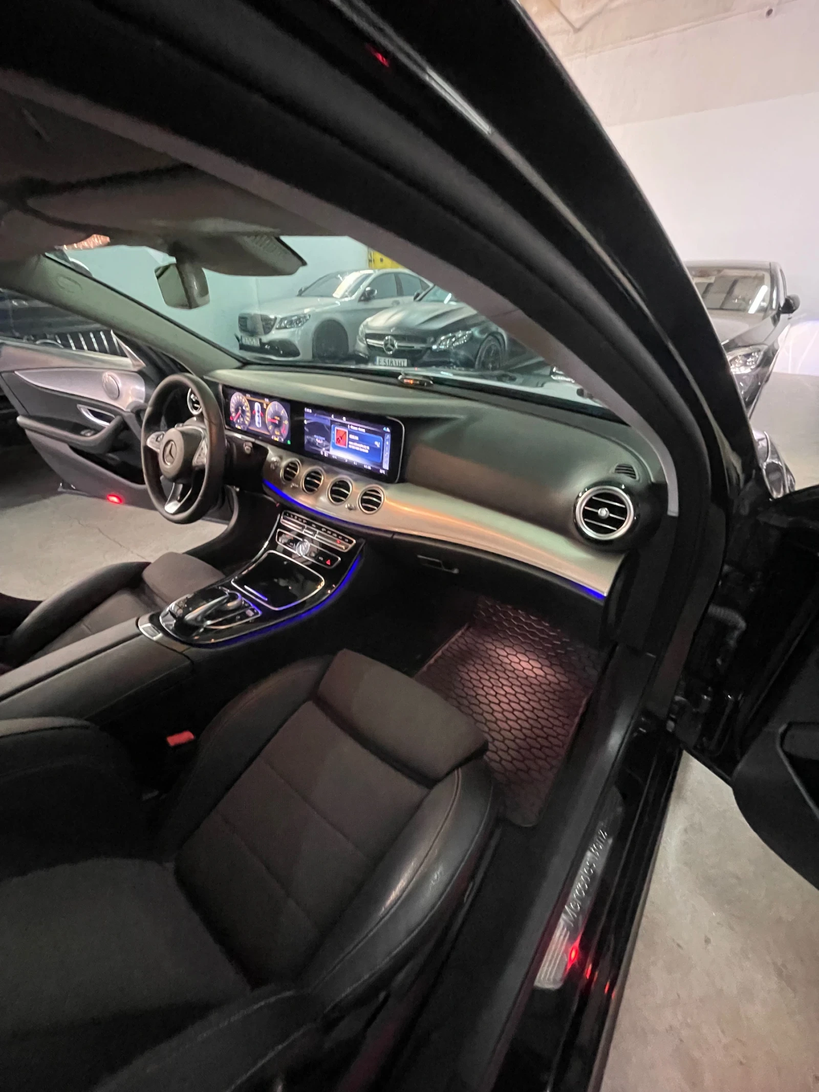 Mercedes-Benz E 200 D/AMG6.3face/digital/КАТО НОВА!!!, снимка 12 - Автомобили и джипове - 55154661