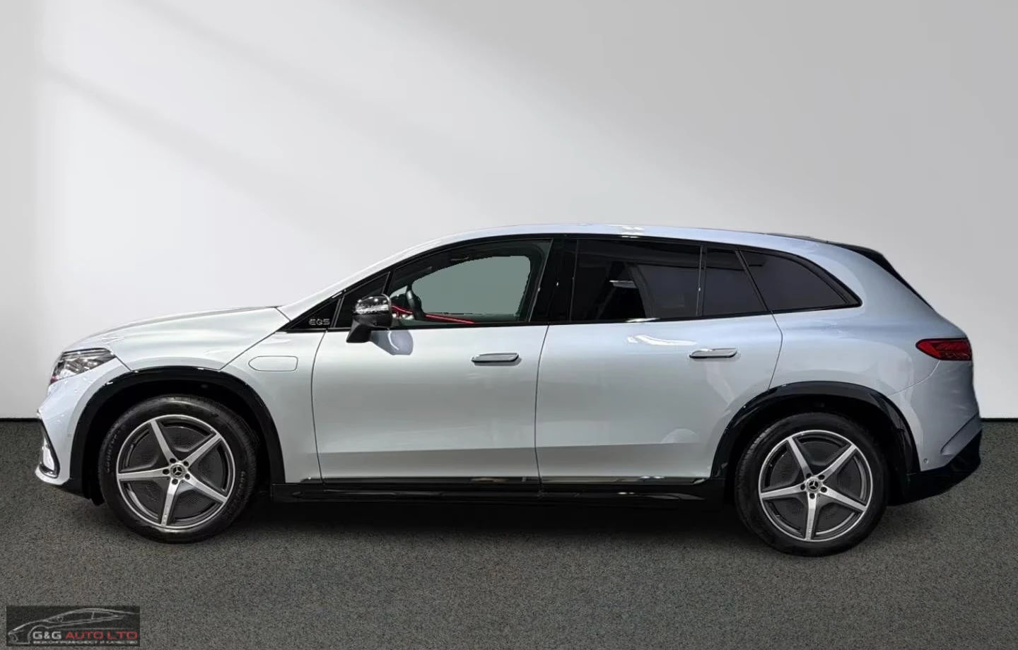 Mercedes-Benz EQS 450 SUV/360HP/AMG/NIGHT/PANO/HUD/360/AHK/BURM/576q, снимка 3 - Автомобили и джипове - 55584240