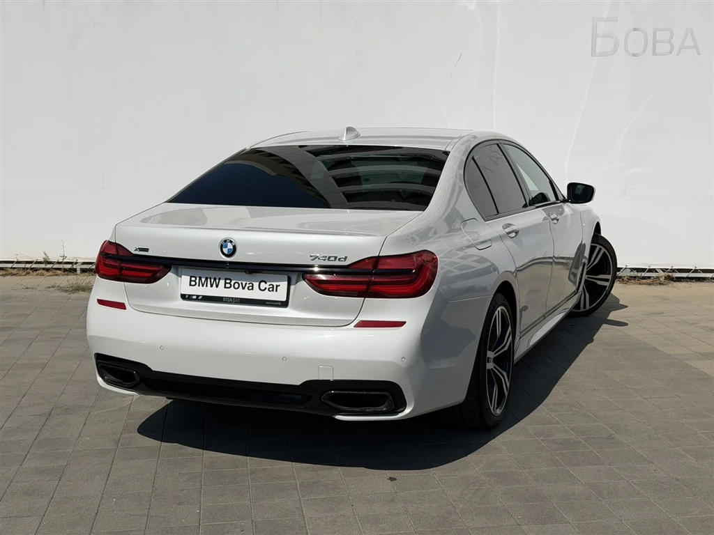 BMW 740 xDrive седан, снимка 2 - Автомобили и джипове - 55948022