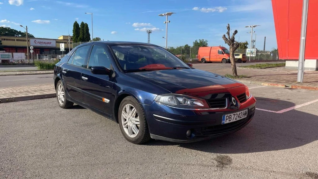 Renault Laguna Paris Initiale