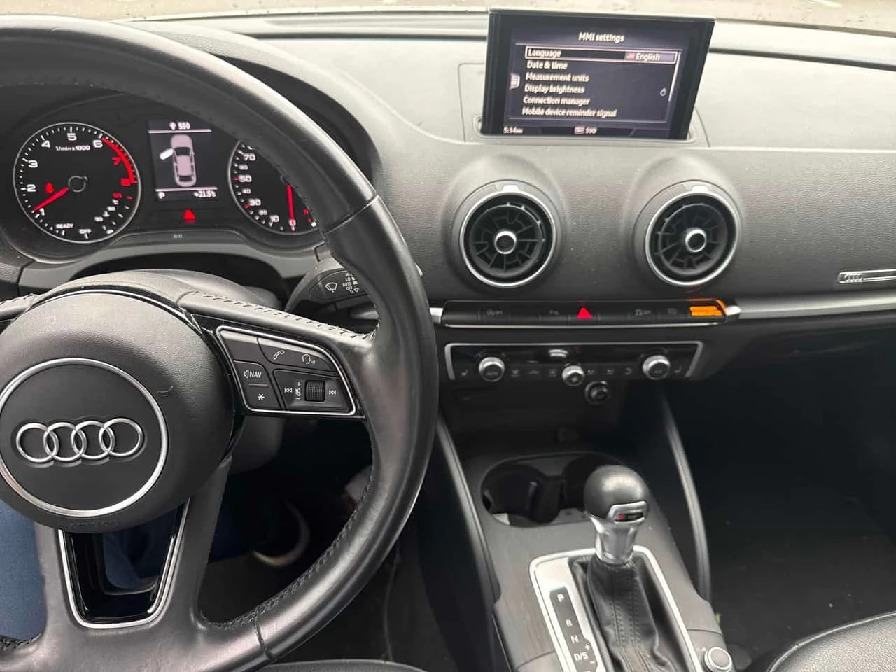 Audi A3 * Komfort * CARFAX * ����� �� ����������� *  | Mobile.bg � ����������� 9