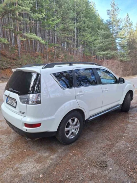 Mitsubishi Outlander 2.4 бензин/газ BRC, 4x4, автомат, 7 места, снимка 2