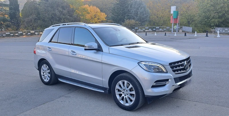 Mercedes-Benz ML 350 4MATIC, снимка 4 - Автомобили и джипове - 47846981