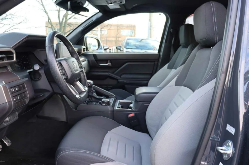 Toyota Tacoma * 4x4 Double Cab Auto * CARFAX * БЕЗ ПЪРВОНАЧАЛНА , снимка 5 - Автомобили и джипове - 52990857